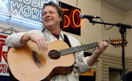 Muere John Wetton, cantante y bajista del grupo Asia