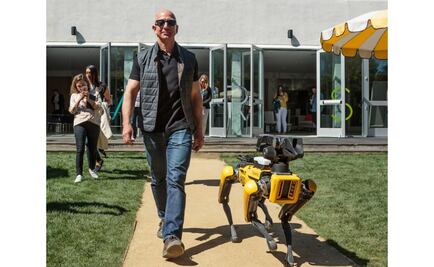 Jeff Bezos hizo reales los perros robot de Black Mirror