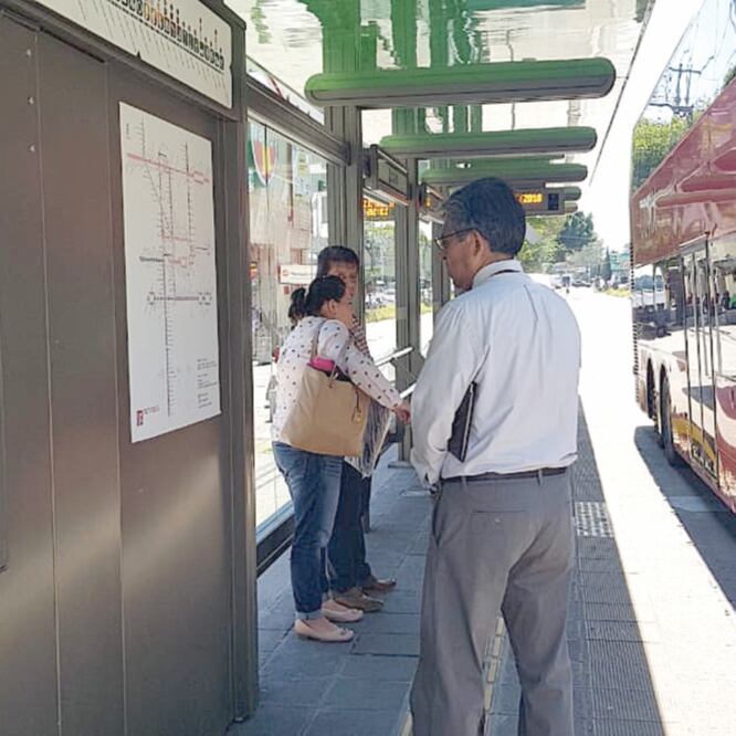 La falla de máquinas se concentran en la zona norte, donde las estaciones Indios Verdes, Hospital Infantil La Villa, De Los Misterios, Delegación GAM y Av. Talismán, carecen de estos aparatos. Foto: Sandra Hernández