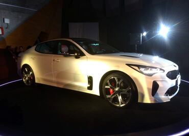 KIA presenta en México el majestuoso Stinger