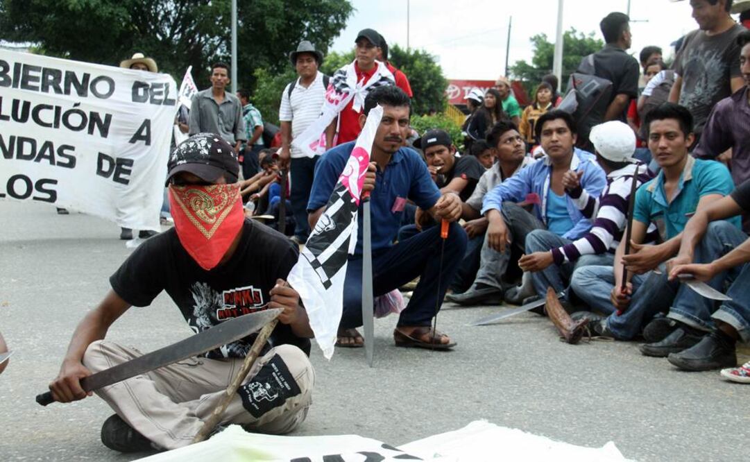 El bloqueo se realizó en el cruce que comunica al Aeropuerto así como a las regiones de la Sierra Sur y Costa./Agencia Quadratín