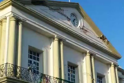 Colocan en Tehuantepec reloj que marca la hora exacta de terremoto del 7-S