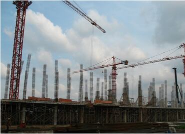 Producción de constructoras reportan su caída más fuerte en casi seis años