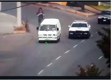 VIDEO: Sujetos hurtan zapatos en plaza comercial; policías los persigue y atrapa en Cuautitlán Izcalli