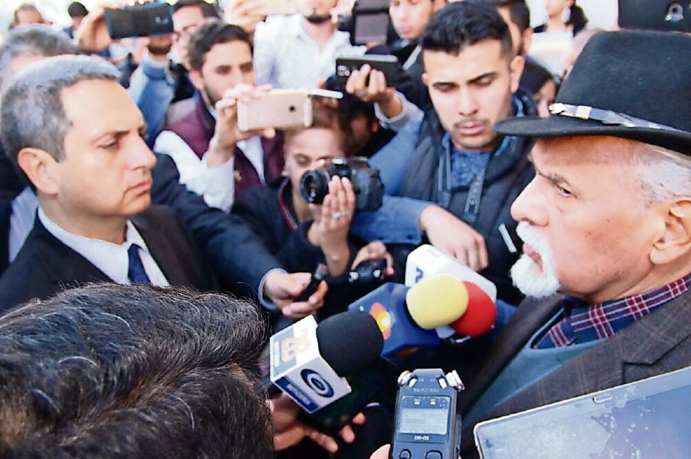 El abogado Jaime García Chávez denunció por segunda ocasión a César Duarte, ahora por enriquecimiento ilícito. (FOTO: CORTESÍA DE OCTAVIO ROMERO)