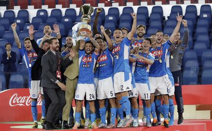 Sin 'Chucky' Lozano, el Nápoli es campeón de la Copa de Italia