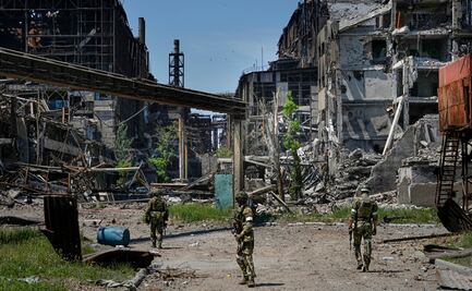 Rusia cesará combates si Ucrania se retira de los territorios reclamados por Moscú, afirma Putin