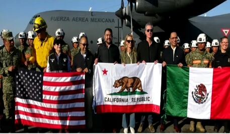 FOTOS: Delegación mexicana ya combate incendios que afectan Los Ángeles