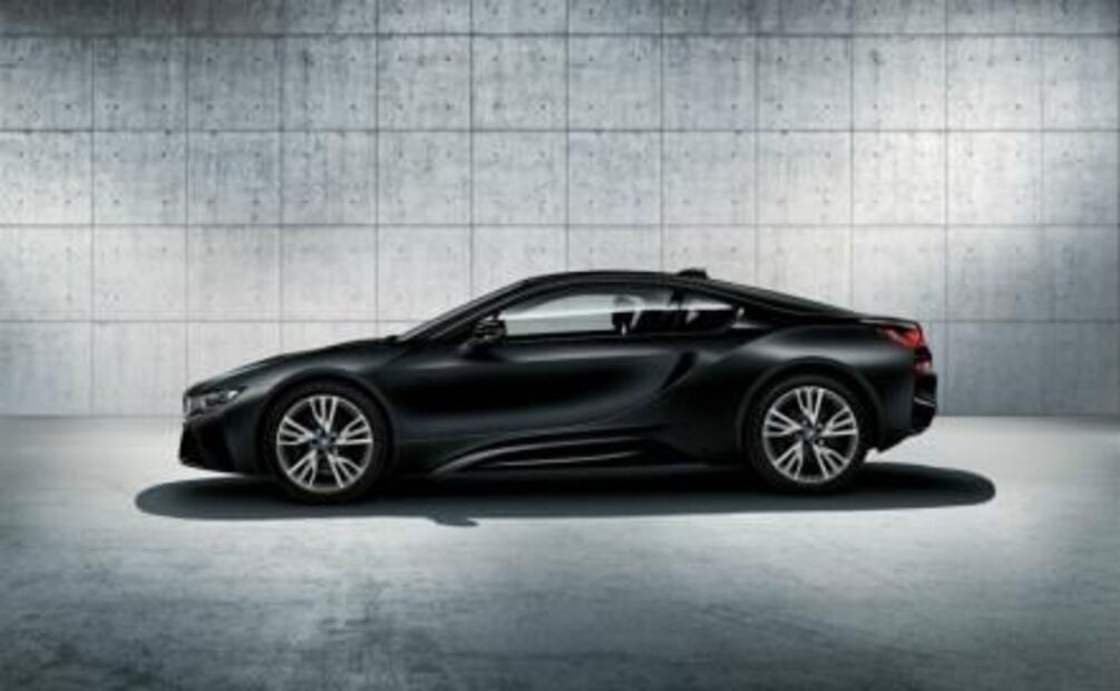 Solo 6 BMW i8 Protonic Red Edition para México