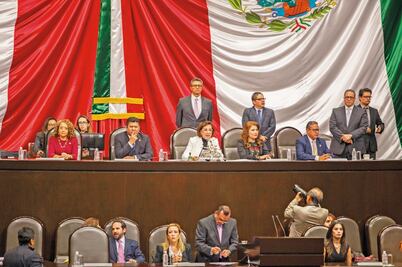 Va Congreso por fiscal, gasto y seguridad
