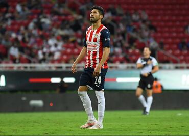 Oribe Peralta se despide de Chivas con emotiva carta