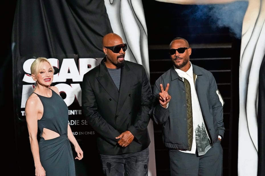 Anna Faris, Shawn Wayans y Marlon Wayans en su visita a la Ciudad de México para asistir al fan event de la sexta película de la saga. Foto: Paramount+