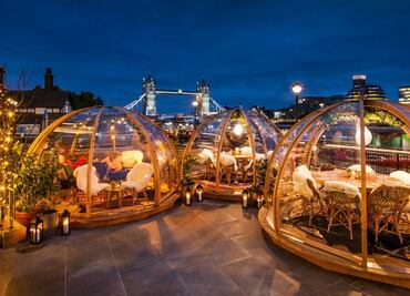 Tu cena de Navidad dentro de un iglú