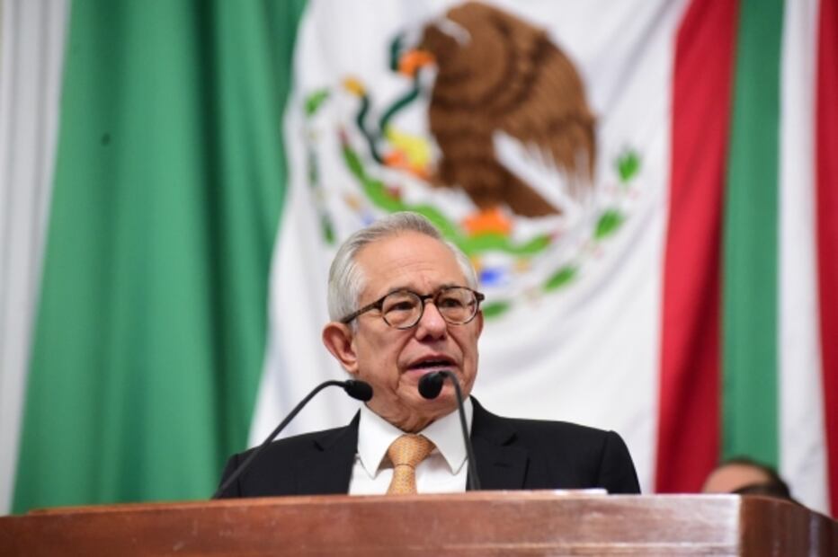 Sin reclamos o amenazas, diputados capitalinos aprueban reformas a leyes en materia laboral 