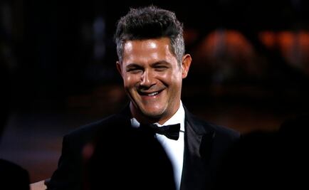 Alejandro Sanz reúne más de 200 testimonios en biografía