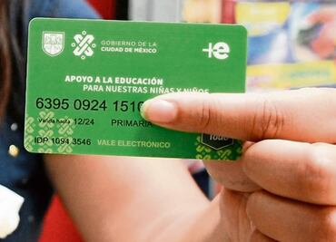 Sheinbaum invita a padres de familia a registrar a sus hijos para recibir "Mi Beca Para Empezar"