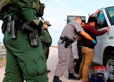 Detienen en Florida a conductor de furgoneta con ocho indocumentados