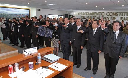 Inician funciones ayuntamientos en Edomex 