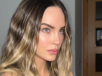 Belinda impone tendencia al lucir un vestido cut out veraniego