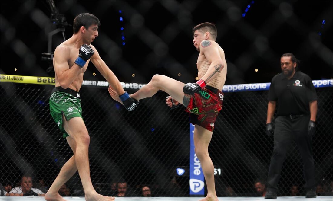 Brandon Moreno consigue su primera victoria en México al vencer a Steve Erceg en UFC México FOTO: Carlos Mejía/EL UNIVERSAL