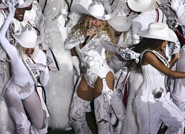 Beyoncé gana su primer premio Emmy por su presentación en el show de medio tiempo “Beyoncé Bowl”