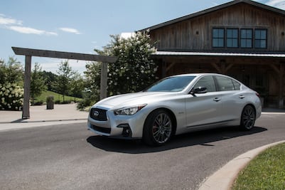 Infiniti Q50: un aspecto a la altura de las prestaciones
