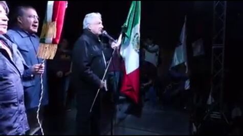 López Obrador da Grito de Independencia en Texcoco