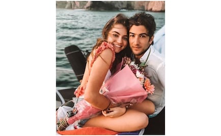 Sofía Castro presume fotos con su nuevo amor 