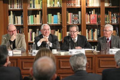 Aún es tiempo de restaurar la democracia, dice Muñoz Ledo