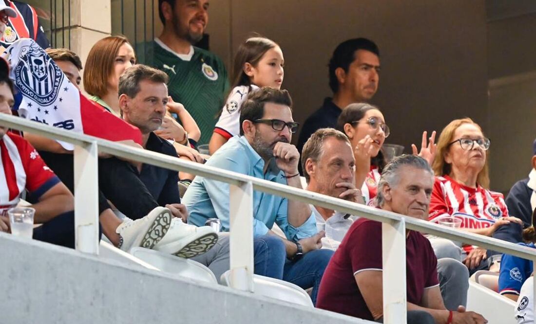 Diego Cocca viendo la final de la Liga MX / Foto: Imago7