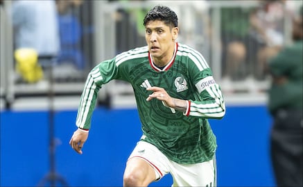 Edson Álvarez vuelve a jugar y enfrenta a la afición del Fenerbahçe tras la victoria