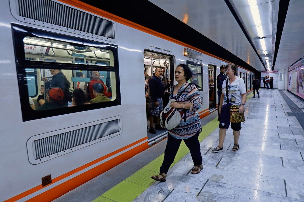 La fase 1 de modernización del Metro debió terminarse en marzo pasado pero tuvo un retraso de 241 días, explicó Guillermo Calderón a diputados. Foto: Archivo El Universal.