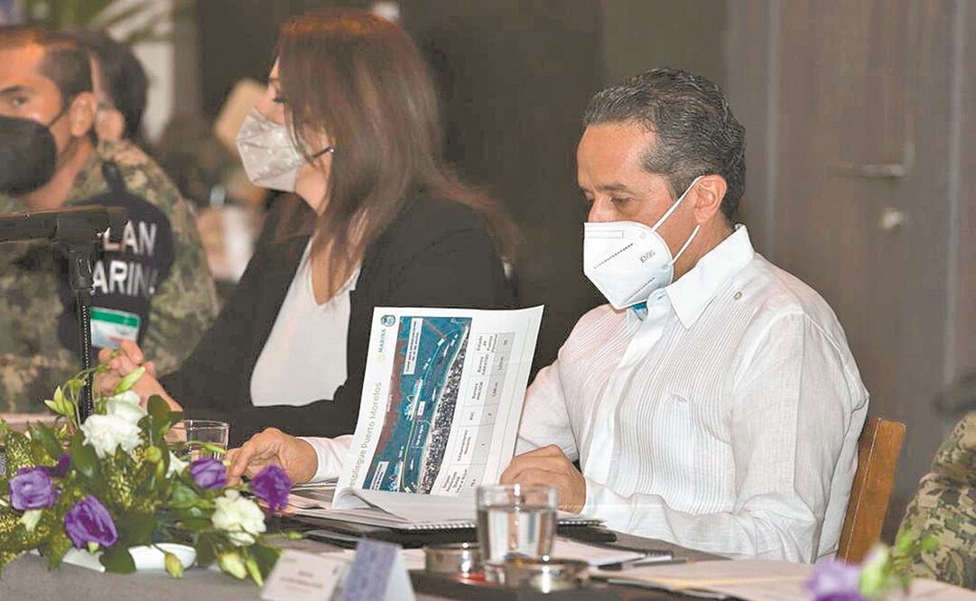 El gobernador del estado destacó la labor contra el sargazo. Foto: ESPECIAL