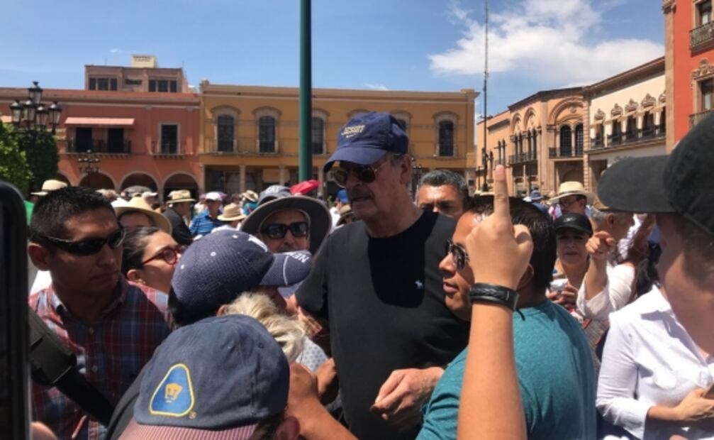 Realizan en los estados marcha contra AMLO