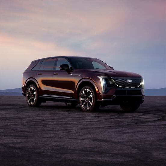 Cadillac ESCALADE IQ: Potencia, lujo y sostenibilidad en un solo vehículo eléctrico
