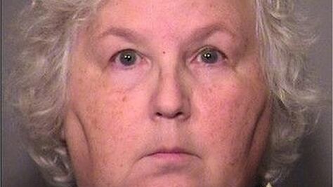 Acusan a autora de "Cómo matar a tu marido" de asesinar a su esposo