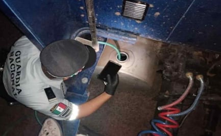 Guardia Nacional y Sedena aseguran 250 litros de metanfetamina líquida en Sonora