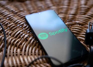 Spotify supera expectativas en 2024; reporta 675 millones de usuarios y mil 130 mdd de beneficio neto anual