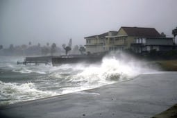 "Arthur" es la primera tormenta del Atlántico; se forma frente a las costas de Texas