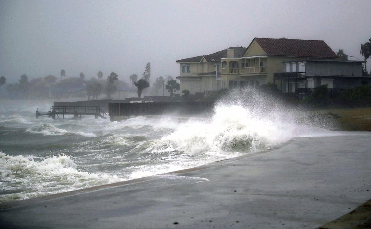 Arthur" es la primera tormenta del Atlántico; se forma frente a las costas de Texas | El Universal