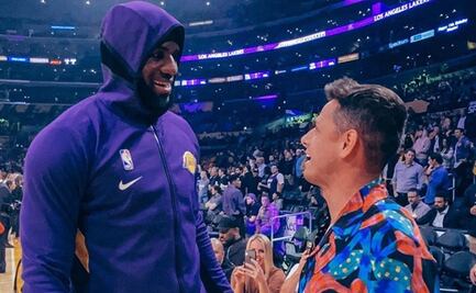 'Chicharito' Hernández se encuentra con LeBron James en el Staples Center