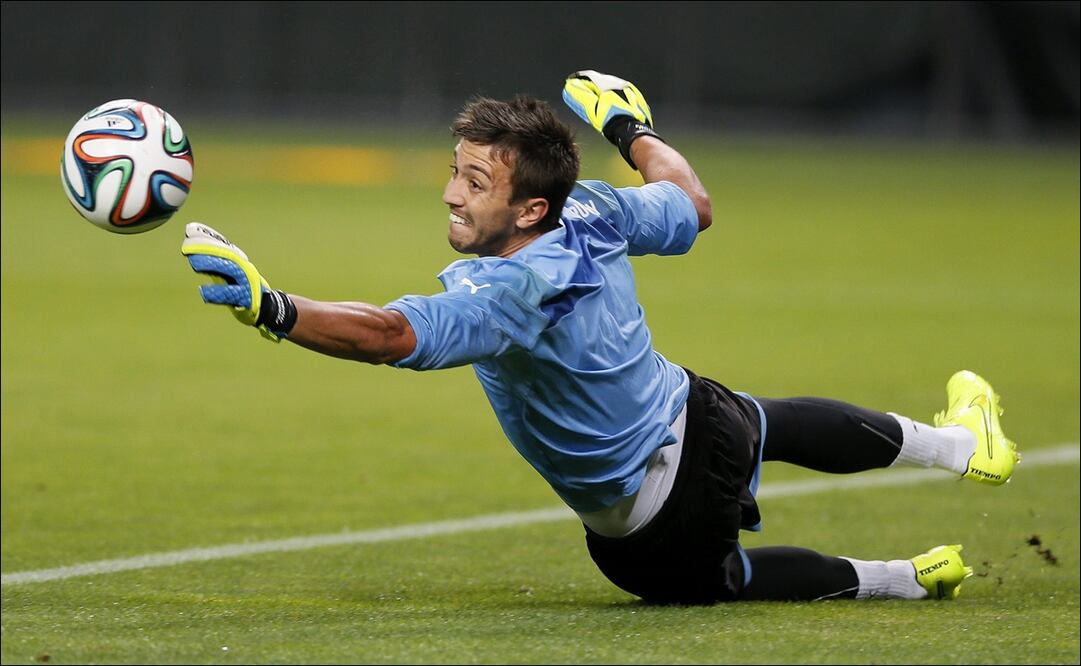 Fernando Muslera dice adiós a la selección de uruguay - Foto: EFE