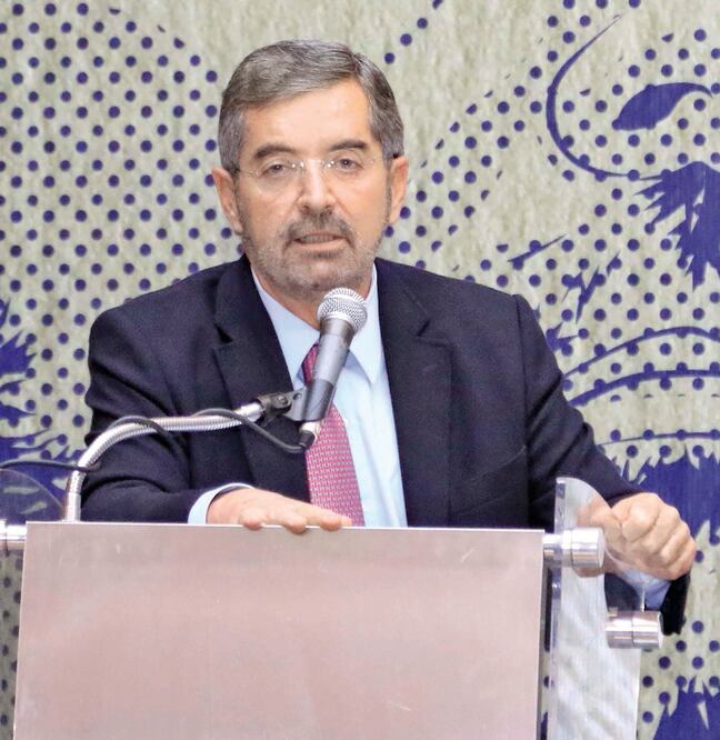 Opinión. El ex secretario de Salud indicó que él ve a las coaliciones de gobierno como una opción para construir mayorías estables (ARCHIVO EL UNIVERSAL)