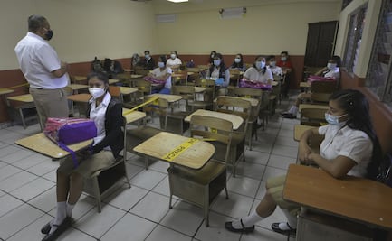 Así fue el regreso a clases presenciales en El Salvador ante la pandemia 