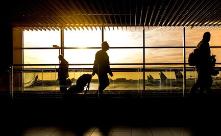 EU pide a spring breakers reconsiderar viajar a México por seguridad