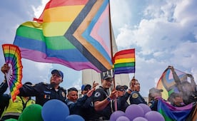 Marcha que une y resguarda bajo el arcoíris; Policía busca erradicar la discriminación