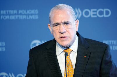 OCDE exhorta a México a reducir la corrupción