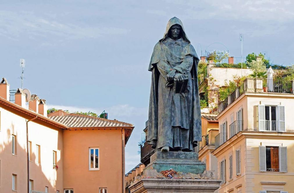 Estatua del pensdor Giordano Bruno en Campo dei Fiori, Roma, Italia./ Francesca Soria / Wikimedia Commons