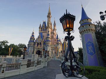 Walt Disney World suspende venta de pases anuales y deja de pedir vacunas a empleados