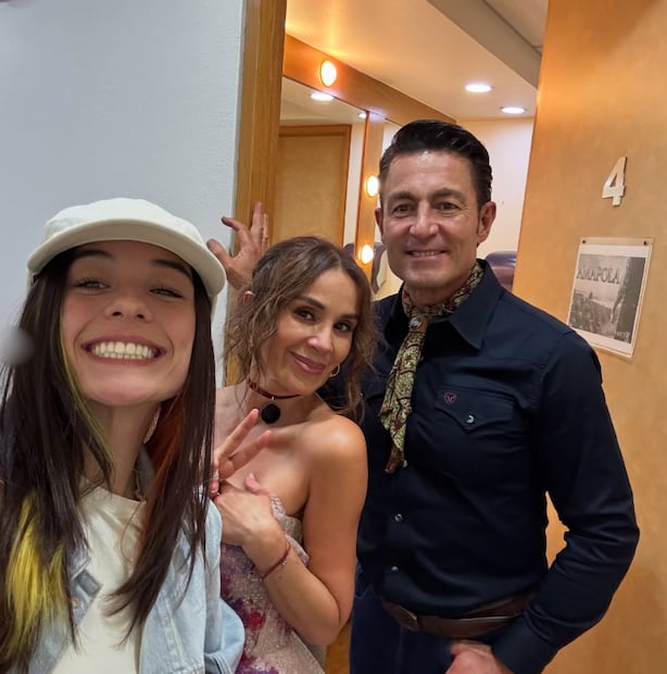 Valeria Sendel con Fernando Colunga, su compañero de reparto en "Amanecer".